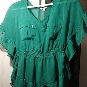 🎉5/$25🎉Beautiful blouse *must purchase 5 items*